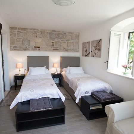 Morus Alba Apartment Split Exterior photo